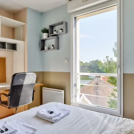 דירה Functional And Charming Studio With A Nice View Of The Erdre! נאנט