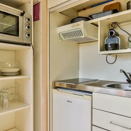 Functional And Charming Studio With A Nice View Of The Erdre! *